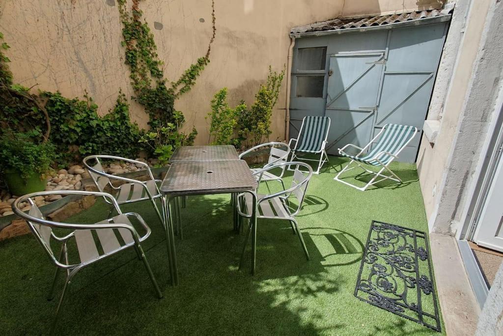 Classe 4 Etoiles - Cybele - Centre Ville 2 Chambres, Cour Privative Et Garage Vienne  Ngoại thất bức ảnh